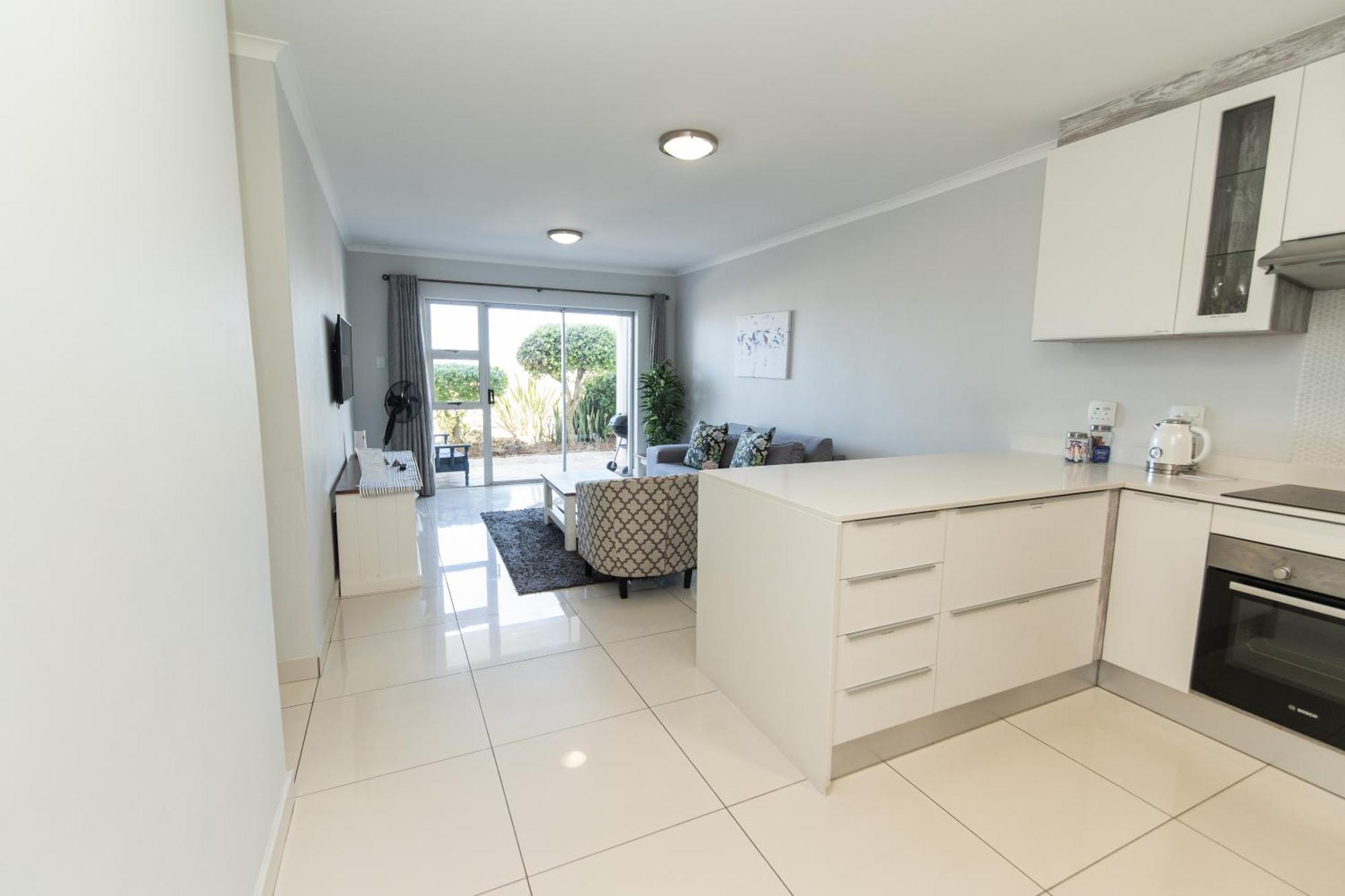 Summerseas Beach Living Port Elizabeth Exterior photo